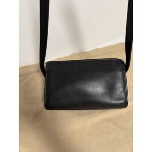 VINTAGE Coach Leather Crossbody Shoulder Bag Black Made in USA Style 9924 90s